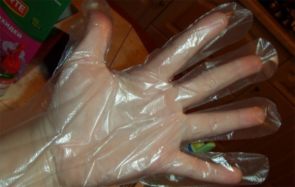 Перчатки в комплекте Бона форте